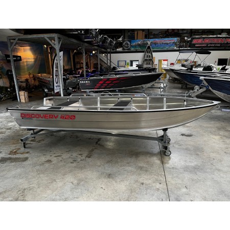 Bateau de pêche 'DISCOVERY 420'