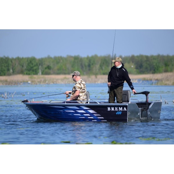 Bateau de pêche 'BREMA 400V'